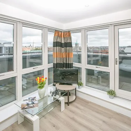 Apartment Parnell Corner *