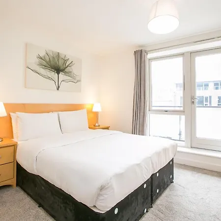 Parnell Corner Apartman *