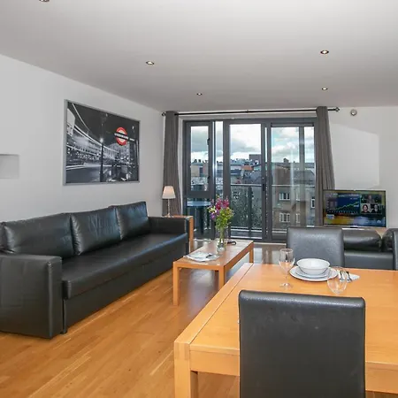 Parnell Corner Apartman