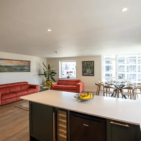 Parnell Corner Dublin