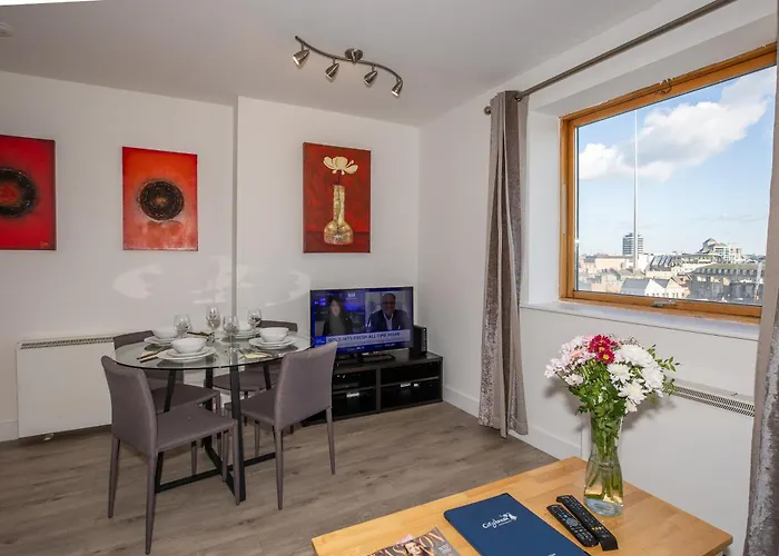 Parnell Corner * Dublin